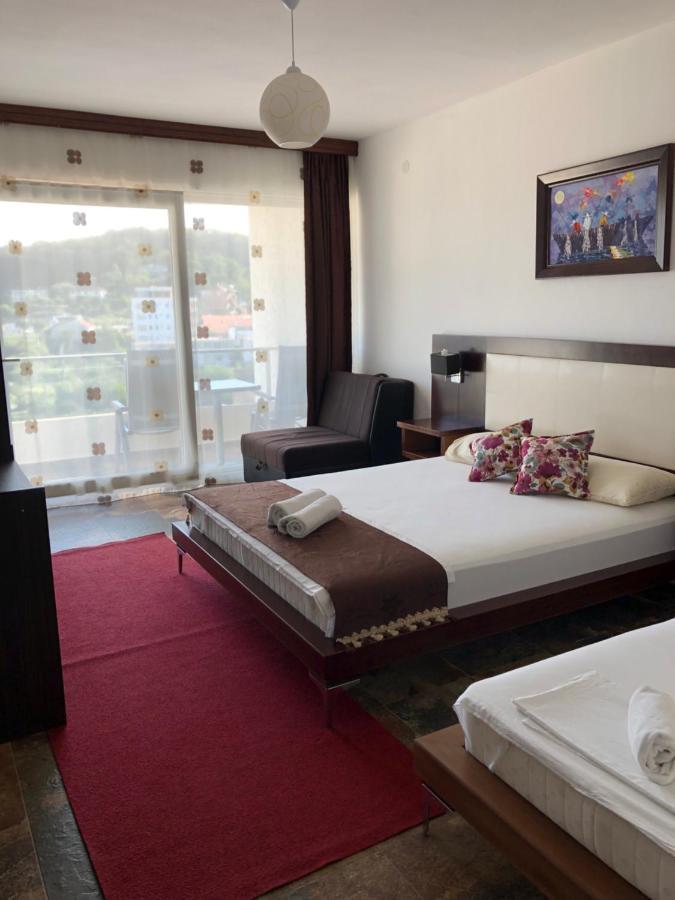 Apartments Fourroses Ulcinj Luaran gambar