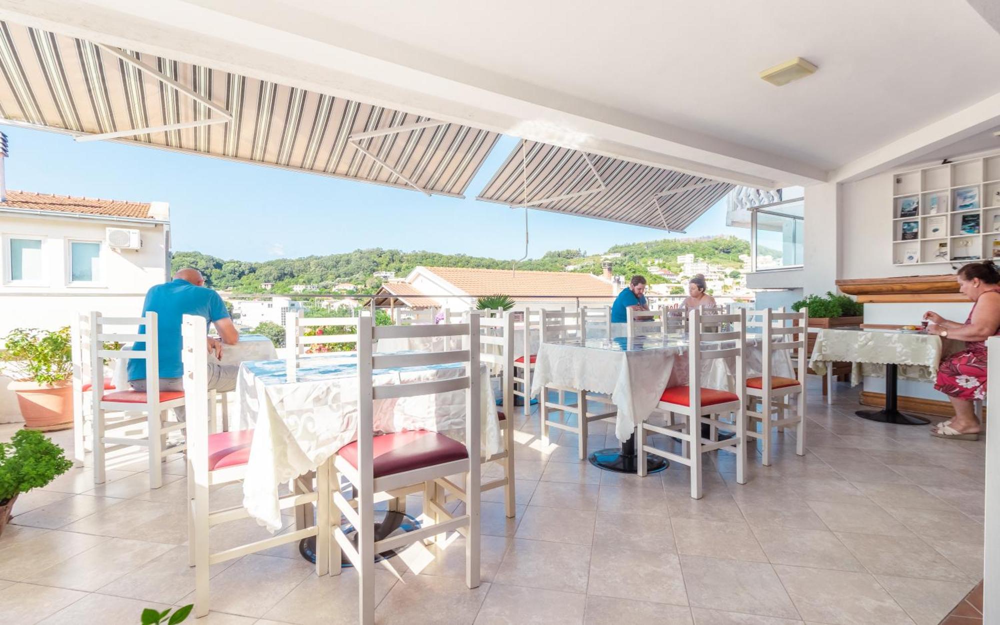 Apartments Fourroses Ulcinj Luaran gambar