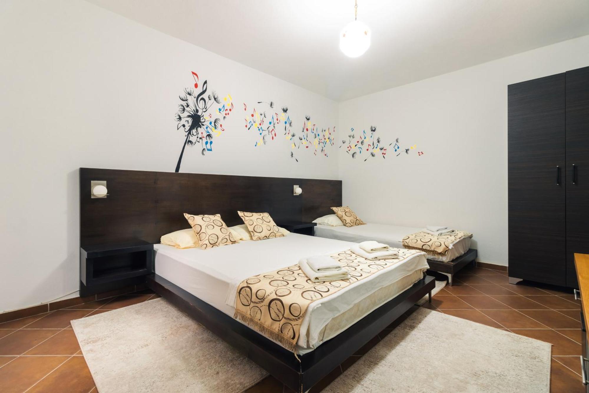Apartments Fourroses Ulcinj Luaran gambar