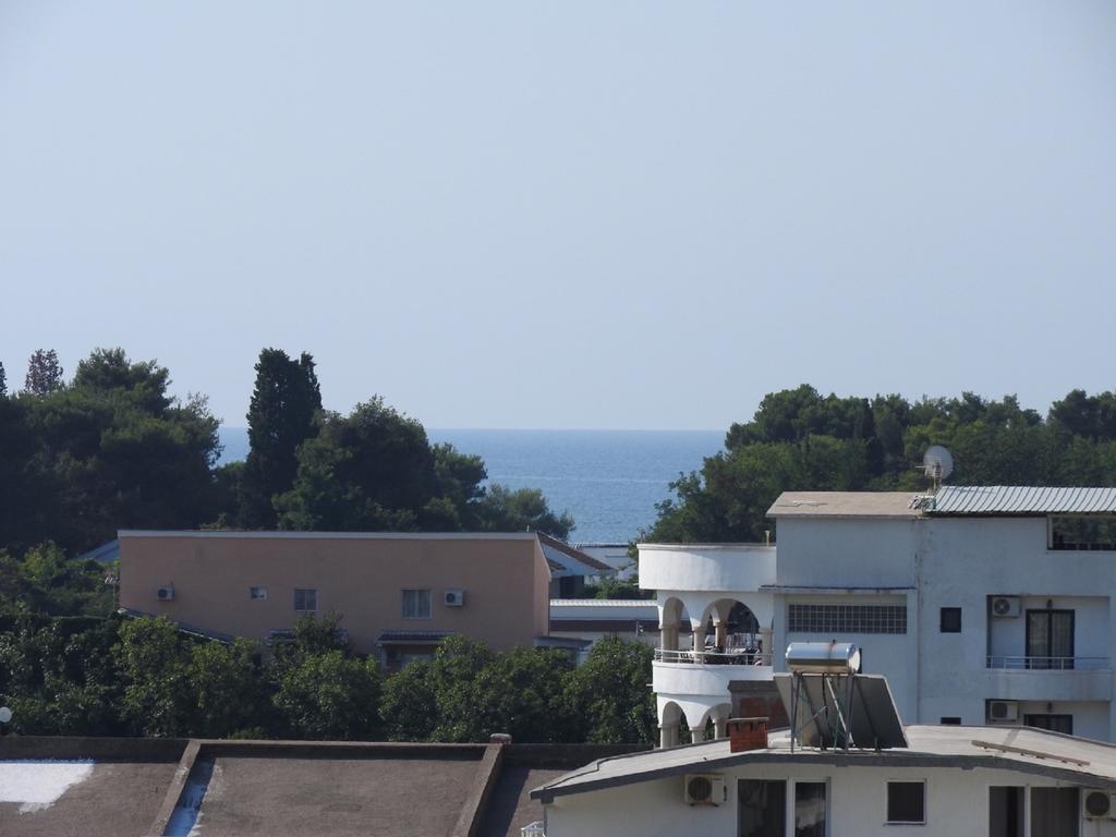 Apartments Fourroses Ulcinj Luaran gambar