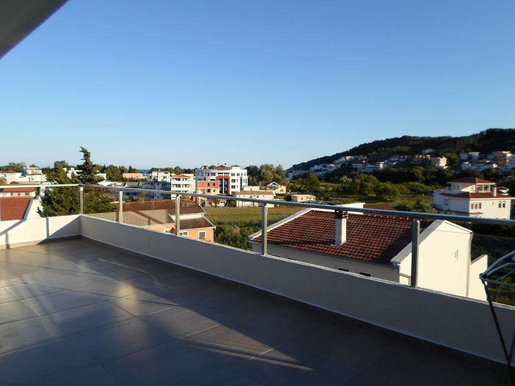 Apartments Fourroses Ulcinj Luaran gambar